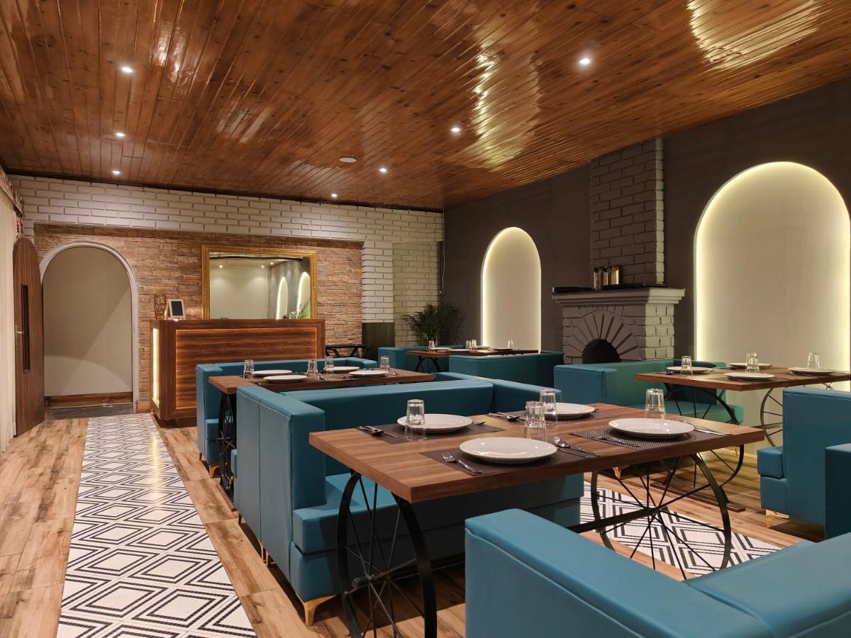 Mount Polaris Suites & Spa กาลิมปง ภายนอก รูปภาพ