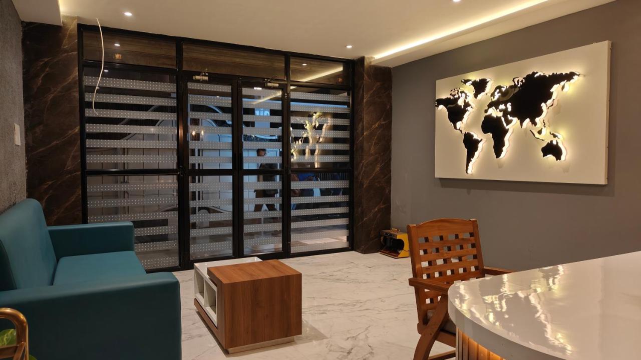 Mount Polaris Suites & Spa กาลิมปง ภายนอก รูปภาพ