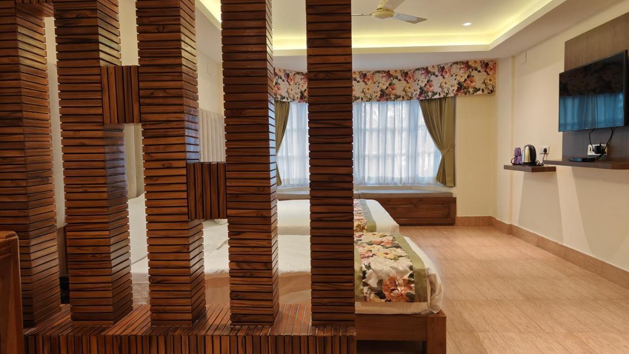Mount Polaris Suites & Spa กาลิมปง ภายนอก รูปภาพ