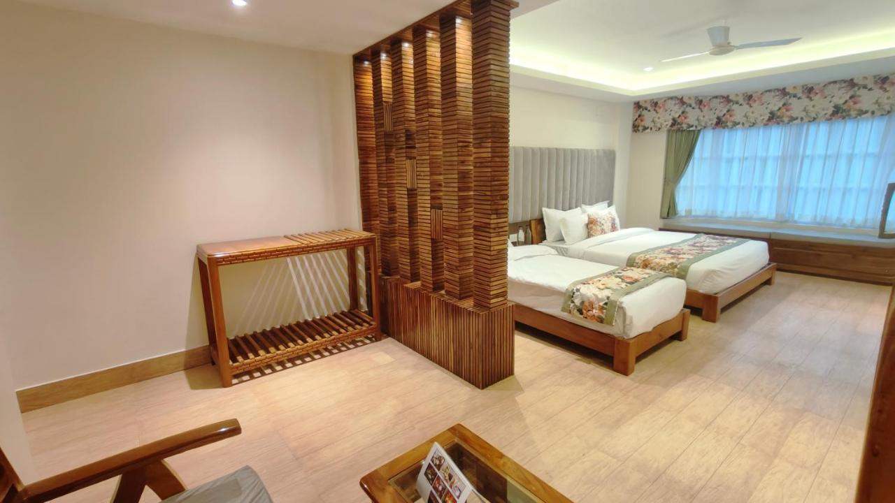 Mount Polaris Suites & Spa กาลิมปง ภายนอก รูปภาพ