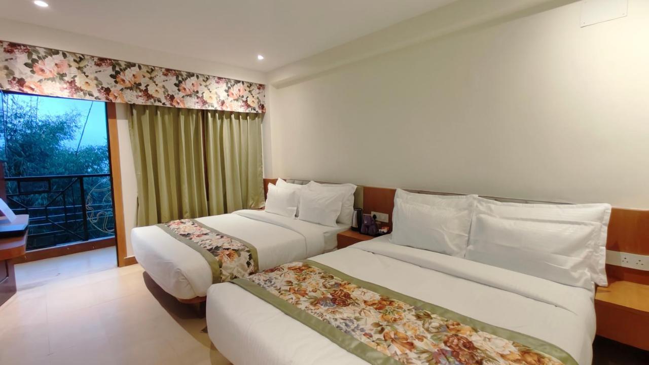 Mount Polaris Suites & Spa กาลิมปง ภายนอก รูปภาพ