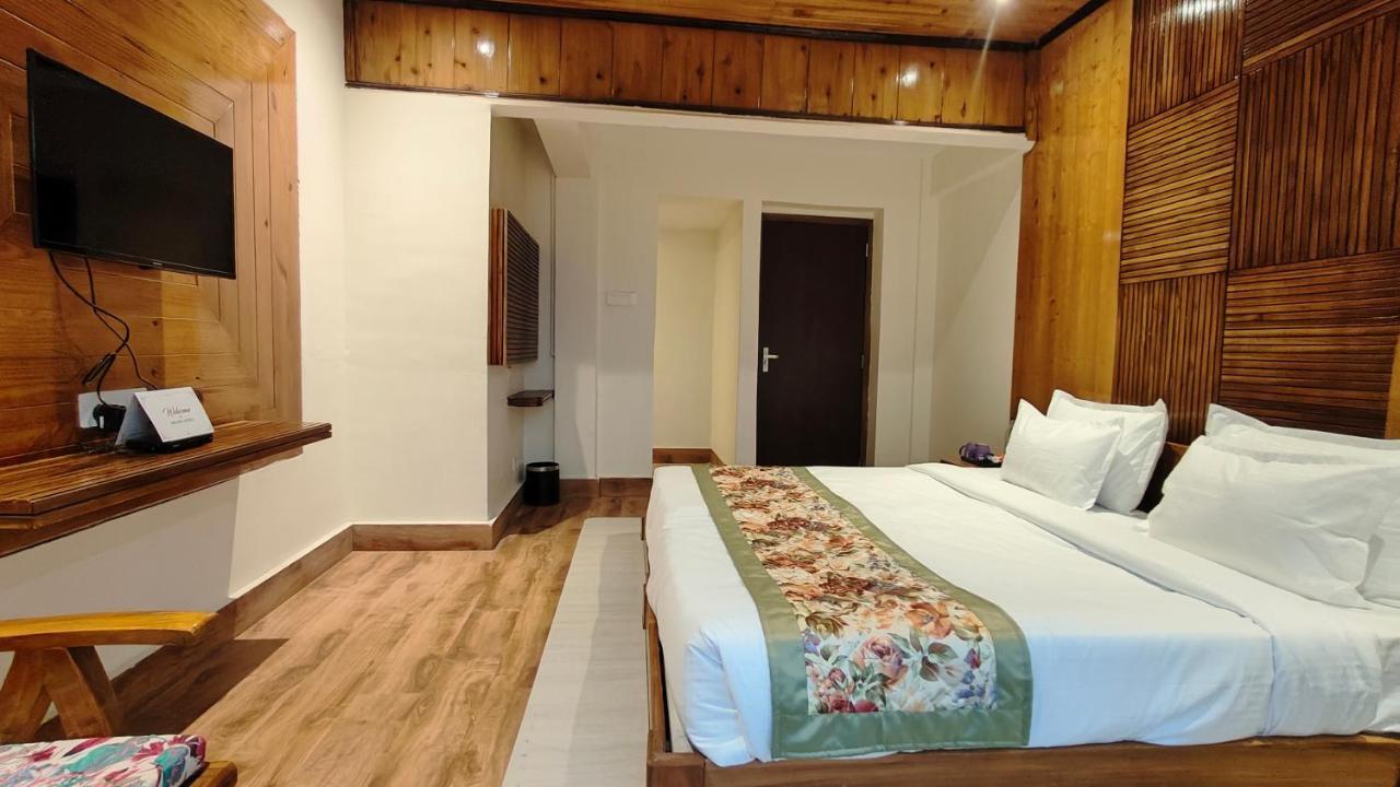 Mount Polaris Suites & Spa กาลิมปง ภายนอก รูปภาพ