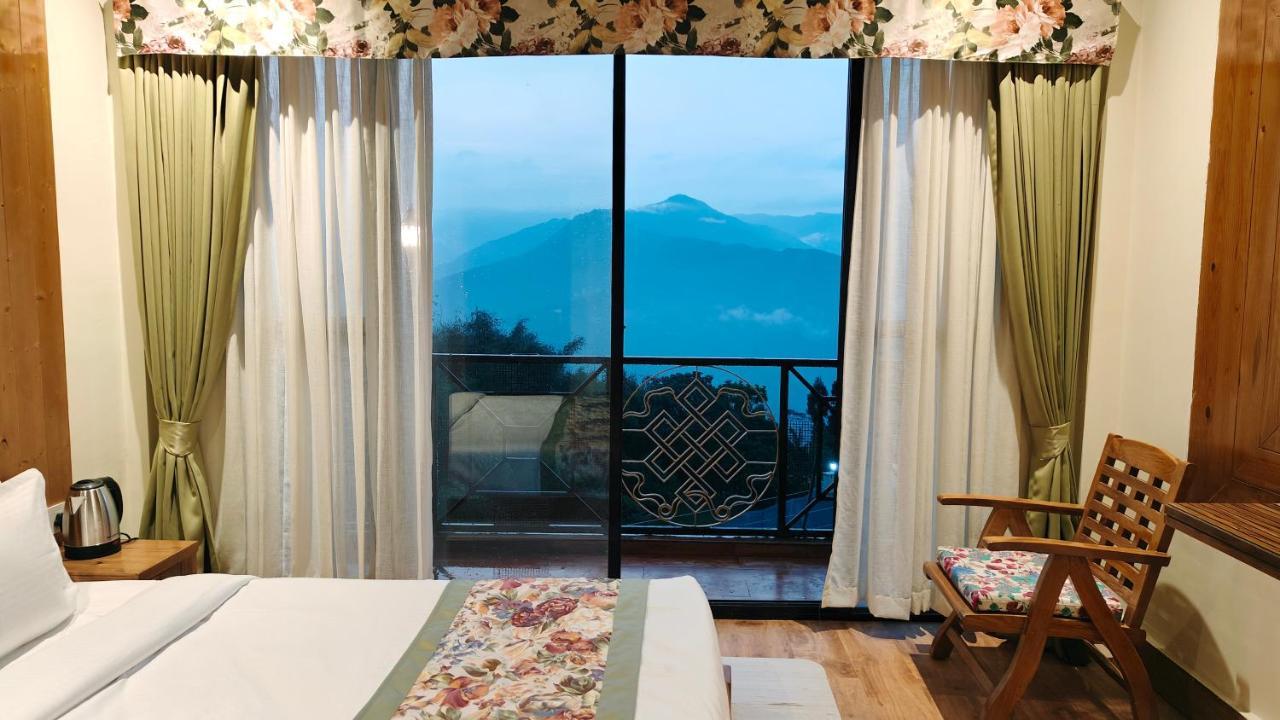 Mount Polaris Suites & Spa กาลิมปง ภายนอก รูปภาพ